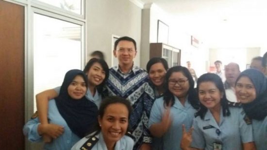 Ahok jadi sasaran selfie petugas Rutan Cipinang usai divonis 2 tahun penjara