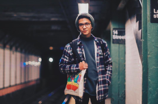 Novel âDilanâ karya Pidi Baiq dijadiin film, netizen kecewa Iqbaal eks CJR terpilih perankan tokoh utama