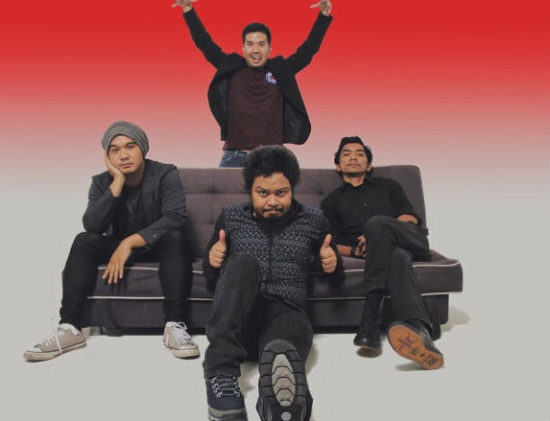 Videoklip lagu terbaru Payung Teduh “Akad” trending di YouTube, jadi no.1