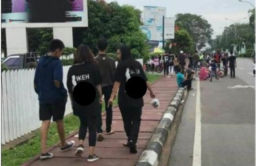 Sekelompok remaja di Pontianak pakai kaos ‘Ikeh 69’, netizen ribut dan walikota sampai marah