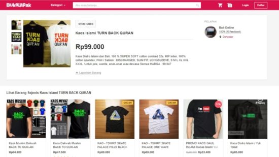 Kaos “Islami” kok tulisannya “Turn Back Qur’an”? Gagal paham Bahasa Inggris atau penistaan agama?