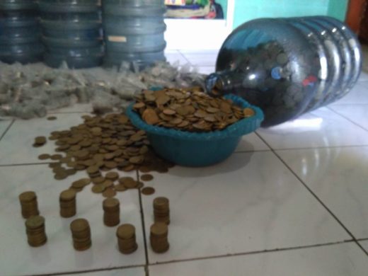 Kisah iseng nabung receh selama 5 tahun terkumpul Rp 60 juta viral, buat bayar kontrakan dan bantu orangtua