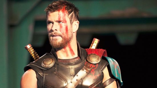 ‘Thor: Ragnarok’ jauh lebih seru dari 2 film sebelumnya (Review)