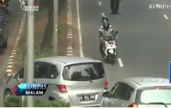 Jangan suka kabur kalau ada razia polantas, kamu bukan Jason Bourne