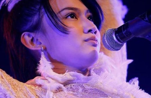 WATCH: Penggemar cowok nangis histeris dengar Melody JKT48 mau lulus