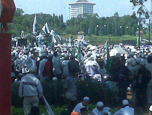 FPI mengaku akan boikot Facebook dan medsos lain saat Natal