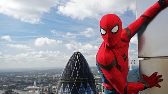 Kostum asli ‘Spider-Man: Homecoming’ dilelang, hasilnya nanti buat kado natal anak-anak kurang beruntung