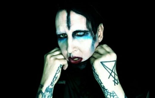 Marilyn Manson mogok manggung di New York karena merasa gak dicintai penontonnya