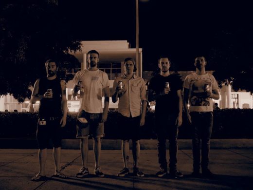 Punk rockers Swiss, Ăberyou manggung keliling Jawa dan Bali