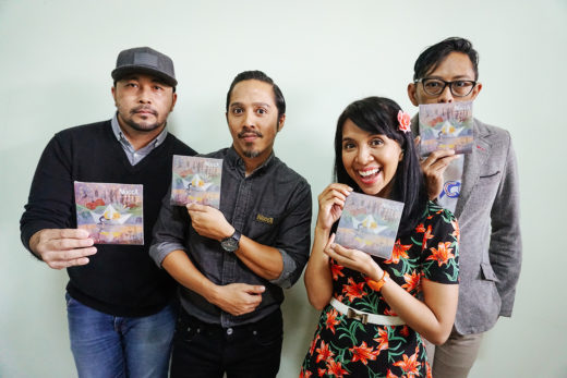 Mocca keluar dari zona nyaman, hati-hati tulis lirik Bahasa Indonesia