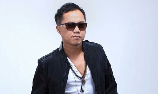 Sandhy Sondoro akan jadi bintang tamu dalam ‘BraVo International Professional Music Awards’ di Rusia