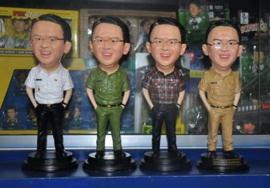 Action figure nya dikabarkan laris manis tapi Ahok gak dapat uang sepeser pun