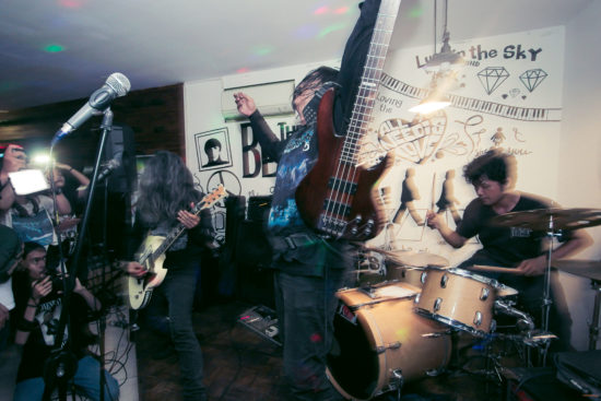 Membahas AK//47: Tur Amerika, album baru, lintas personel juga negara