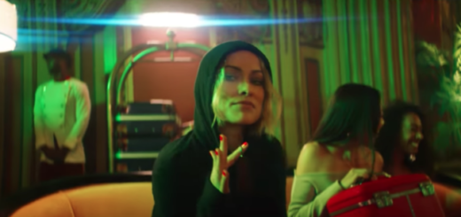 Tinggalkan ‘God’s Plan’, lihat video baru Drake ‘Nice For What’ yang ditemani banyak artis