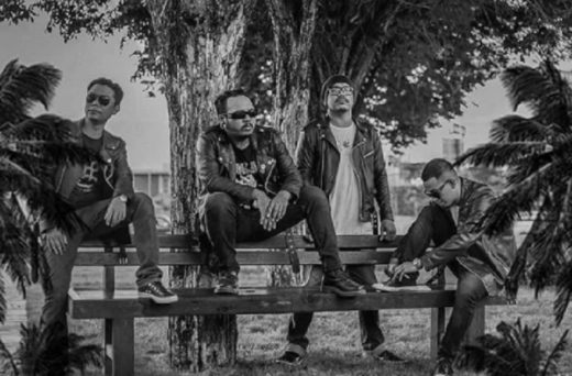 Cerita The Dissland dikatai āf**k Baliā dan mobilnya dilempari saat manggung di Malang