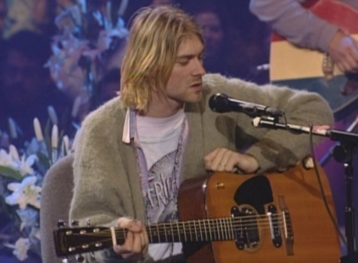 Gono-gini, mantan menantu ârampasâ gitar Kurt Cobain