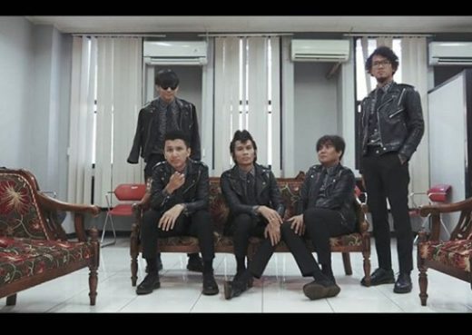 LISTEN: āBerangkatā, single baru The Changcuters dari album āBinauralisā