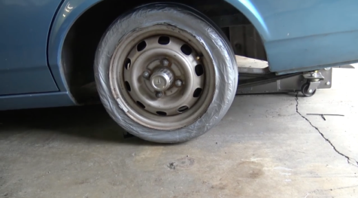 20 rol lakban bisa dijadiin ban mobil, lihat video tutorialnya