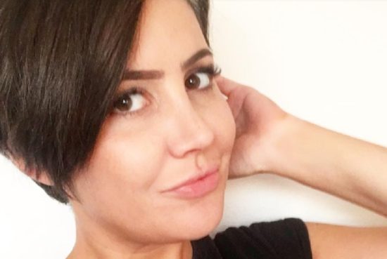 Terlalu bernafsu memakai vibrator, alat vital wanita Australia sobek