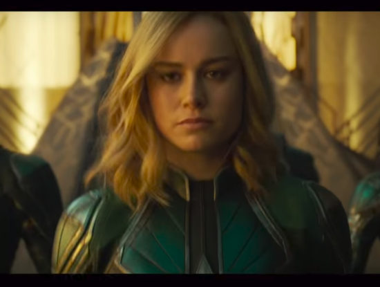 Captain Marvel jatuh ke rental film hingga memukul nenek dalam kereta (Trailer)