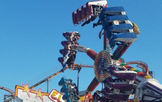 Wahana El Nino berhenti mendadak, 19 orang nyangkut