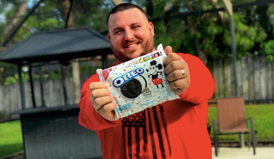 Oreo rilis edisi khusus ulang tahun ke-90 Mickey Mouse