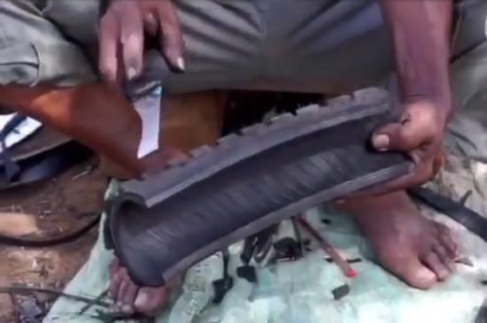 Begini cara bikin sandal dari ban bekas