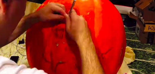 Keren nih Thanos dijadiin labu Halloween, lihat video pembuatannya