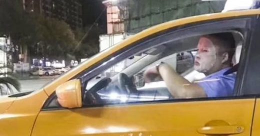 Pakai masker perawatan wajah pas kerja, sopir taksi di-suspend 3 hari