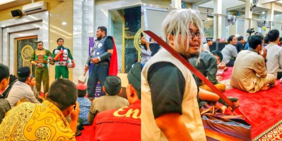 Ada Ustaz Naruto di pengajian ini, dresscode nya anime dan superhero