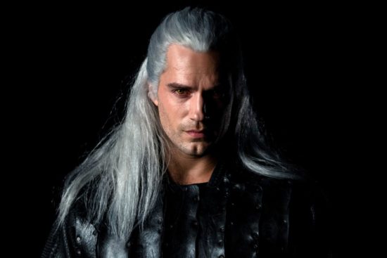 First look ‘The Witcher’: Henry Cavill malah mirip Yoko ‘The Condor Heroes’