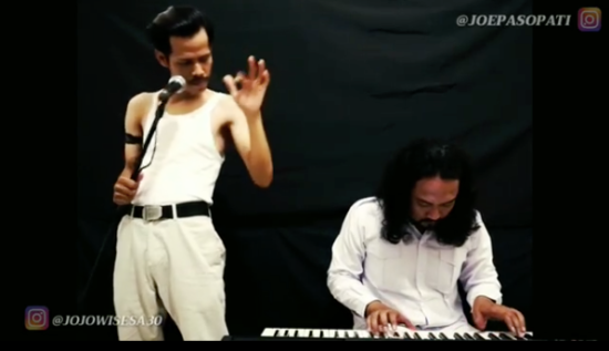 Suaranya ngeselin, Freddie Mercury KW asal Indonesia nyanyiin āLove of My Lifeā